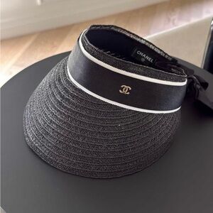 CHANEL Elegant Black Visor